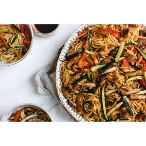 Chicken and Vegetables Chow Mein